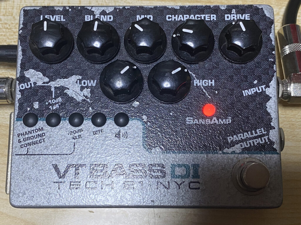 SansAmp VT Bass DI - daterightstuff.com